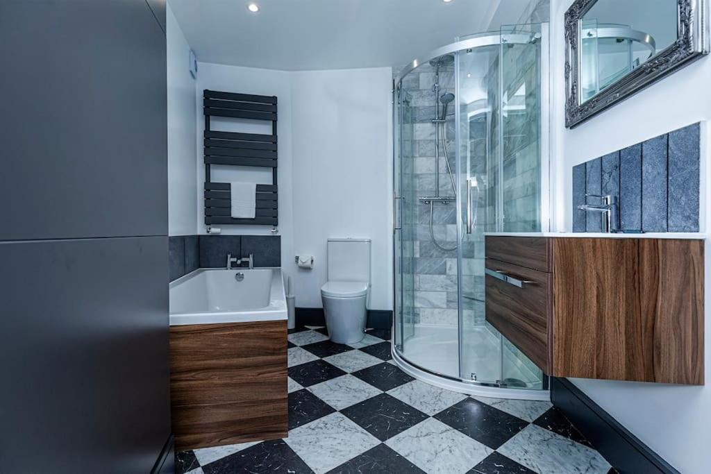 Bootique House - Luxury Group Accommodation In Wakefield Exterior photo