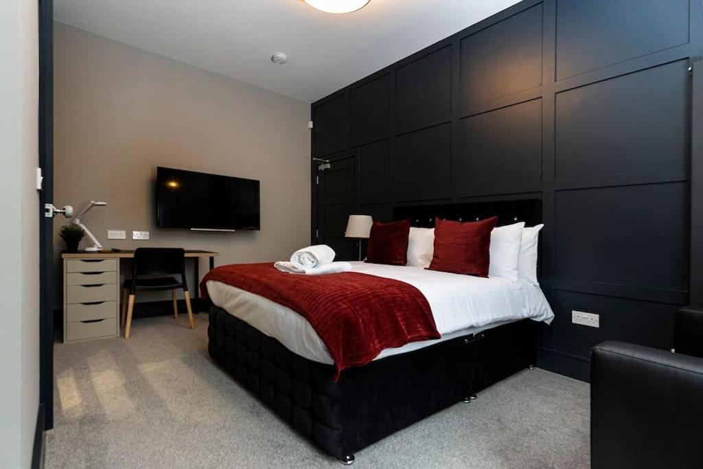Bootique House - Luxury Group Accommodation In Wakefield Exterior photo